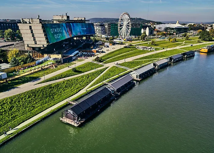 New Port - Premium Floating Aparthotel
